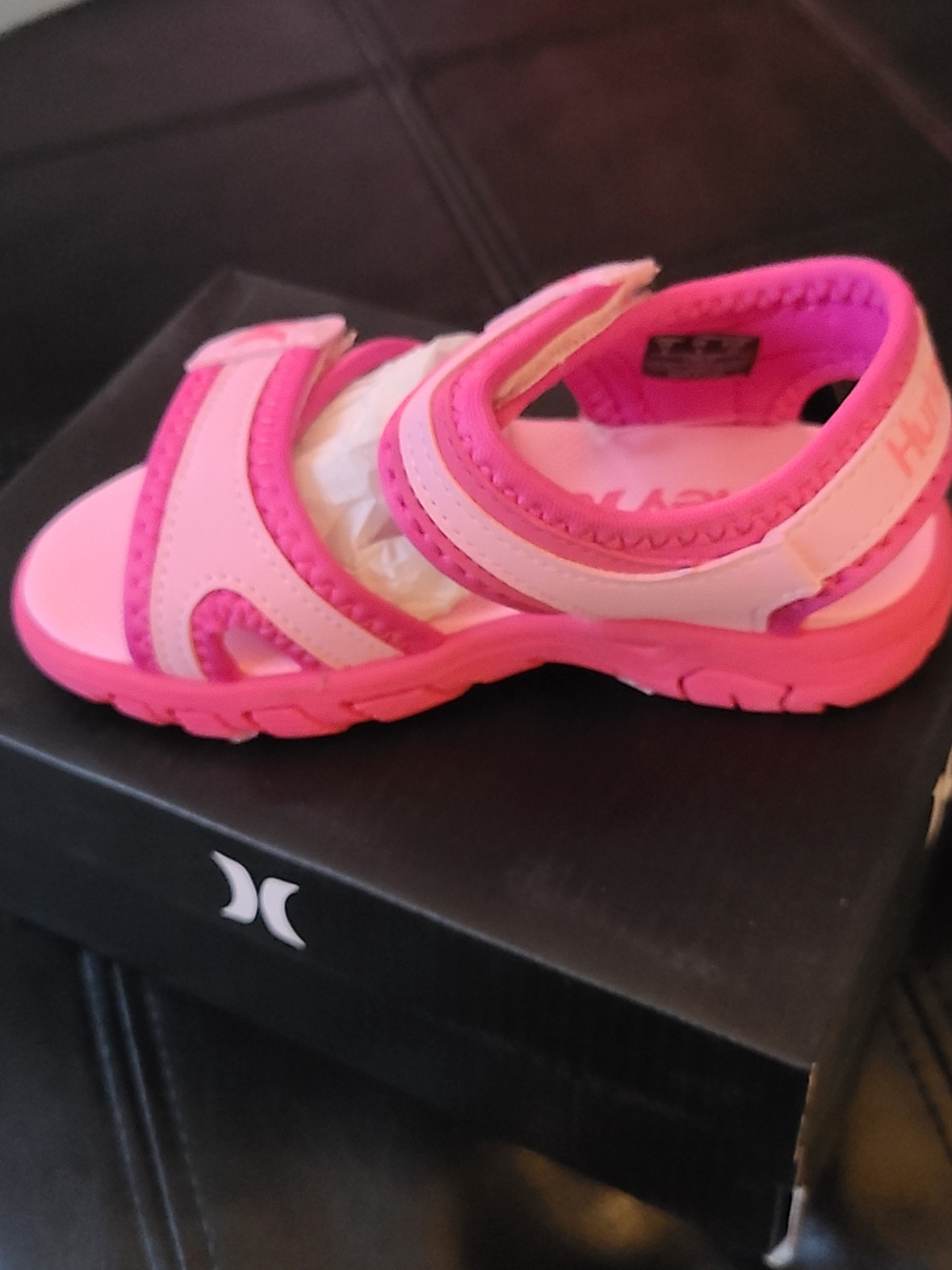 Hurley Pink and Light Pink Kids Sandals Size 9 Or 10